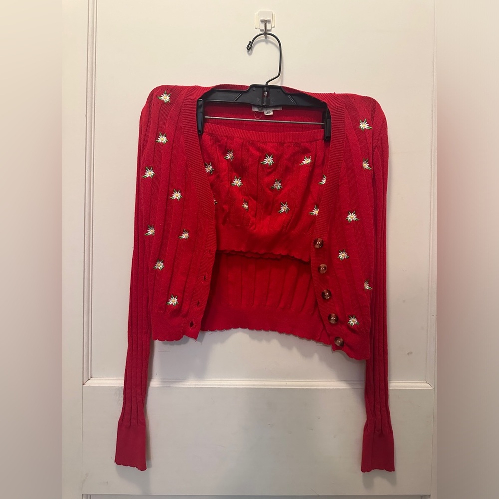 LA Hearts Red Flowery Tube Top and Sweater Vest Set XS